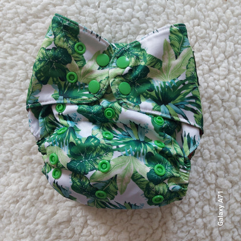 Preloved Bells Bumz AI2/ pocket hybrid nappy with insert ( coffee fleece)